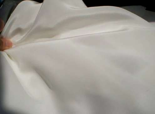 100% SILK CREPE RICH IVORY 60-200 GRAMS DYEABLE 