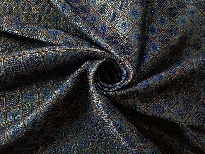 BROCADE EMBROIDERY FABRIC 120 GSM